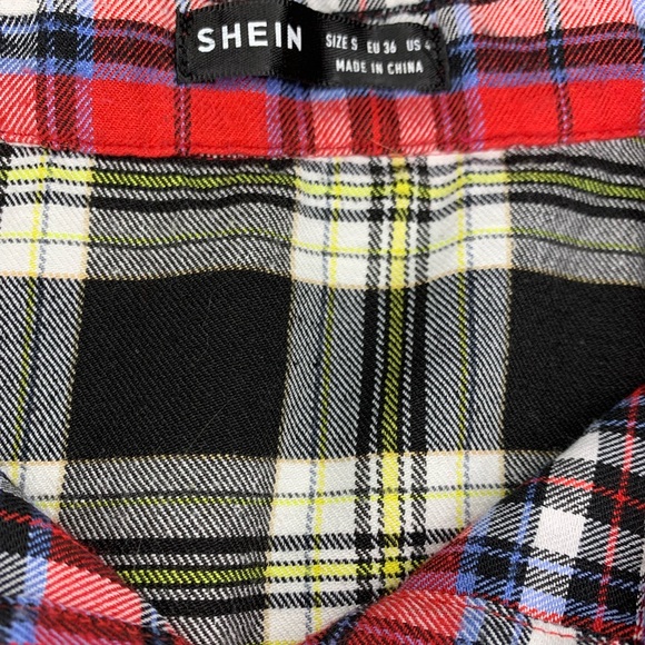 SHEIN Women’s cropped multi plaid button down- Small - Picture 7 of 7